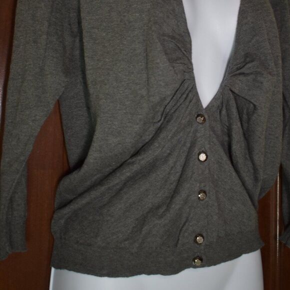 Bisou Bisou Gray Cotton Cardigan Sweater V Neck Button Up Women’s Size Large - Picture 7 of 9